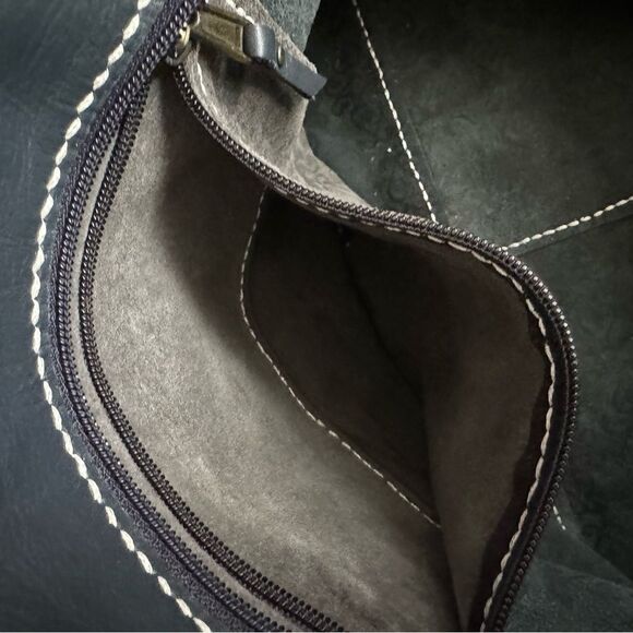 KRIS Designs Handmade Large Navy Leather Tote India - Picture 11 of 16